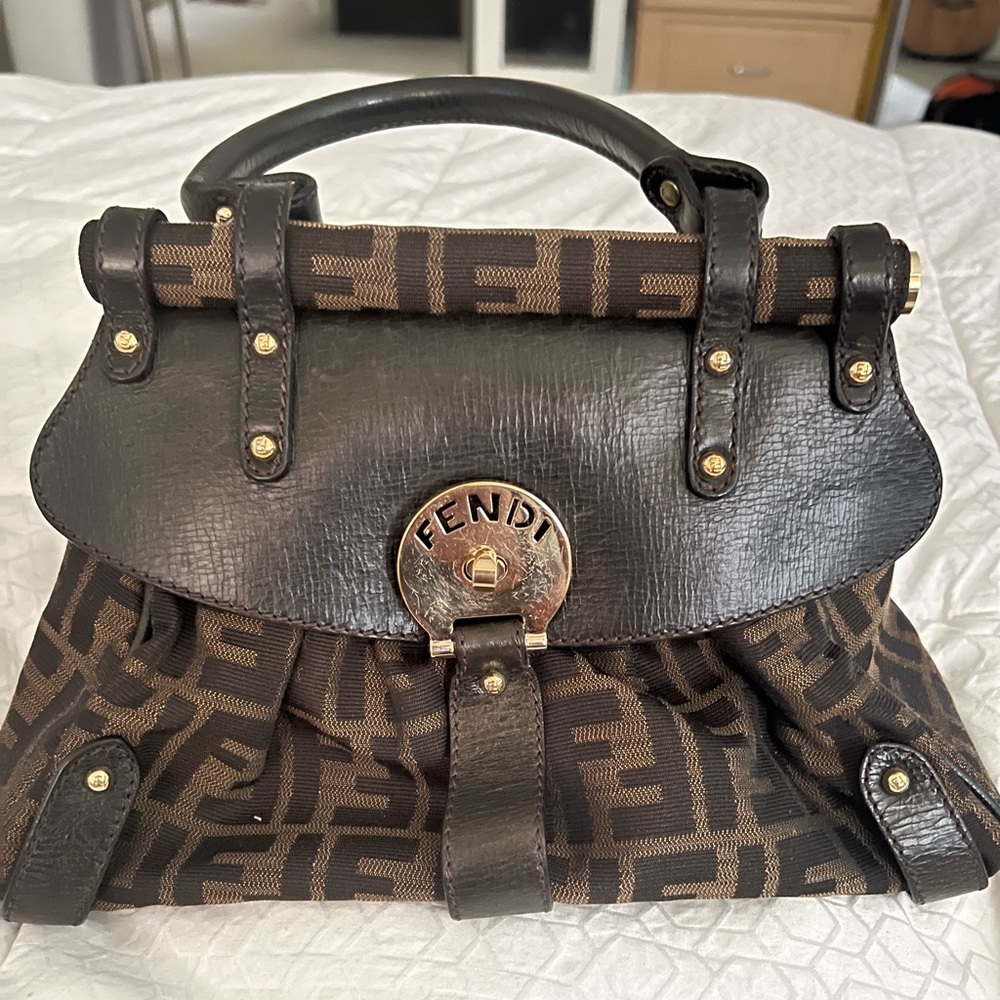Vintage Fendi zucca magic bag
